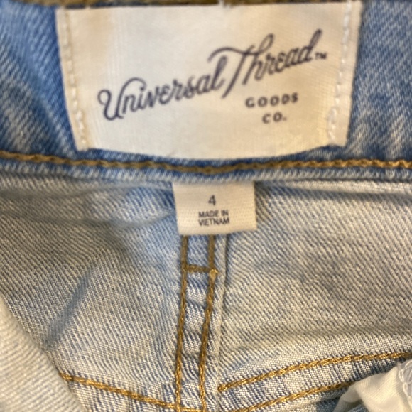 Universal Thread jean skirt size 4 - Picture 4 of 4